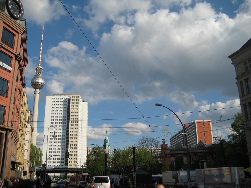 Apartment Rochstr.9 Berlin Bagian luar foto